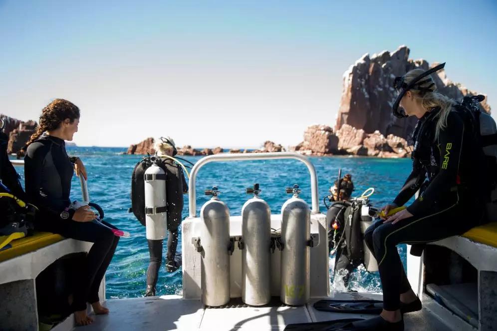 原來(lái)你是這樣的潛水員妹子！